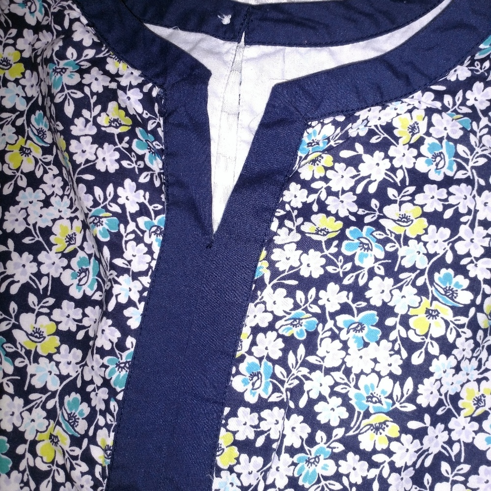 Floral dress with pockets